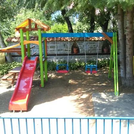 Augusta فندق